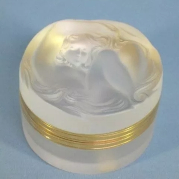 Signed Lalique, " Daphne" crystal trinket box